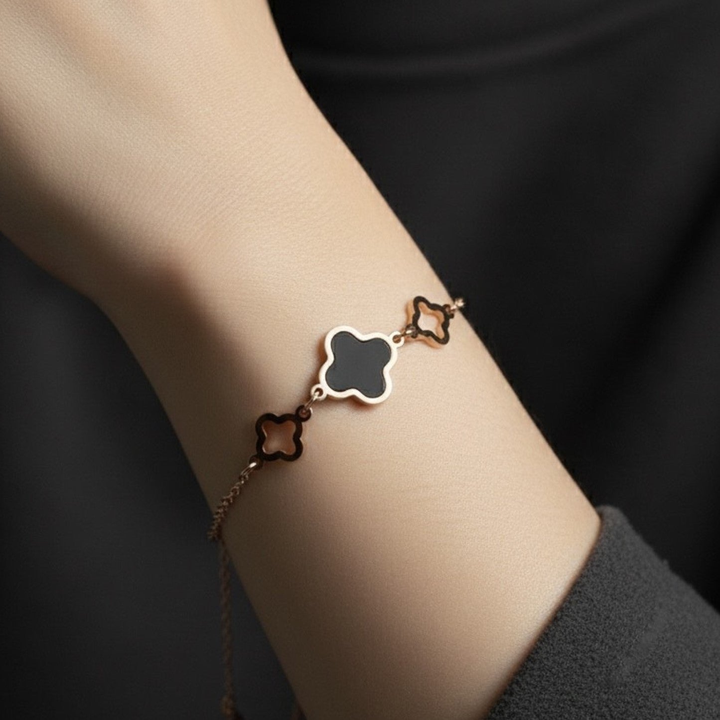 Midnight Clover Gold Chain Bracelet